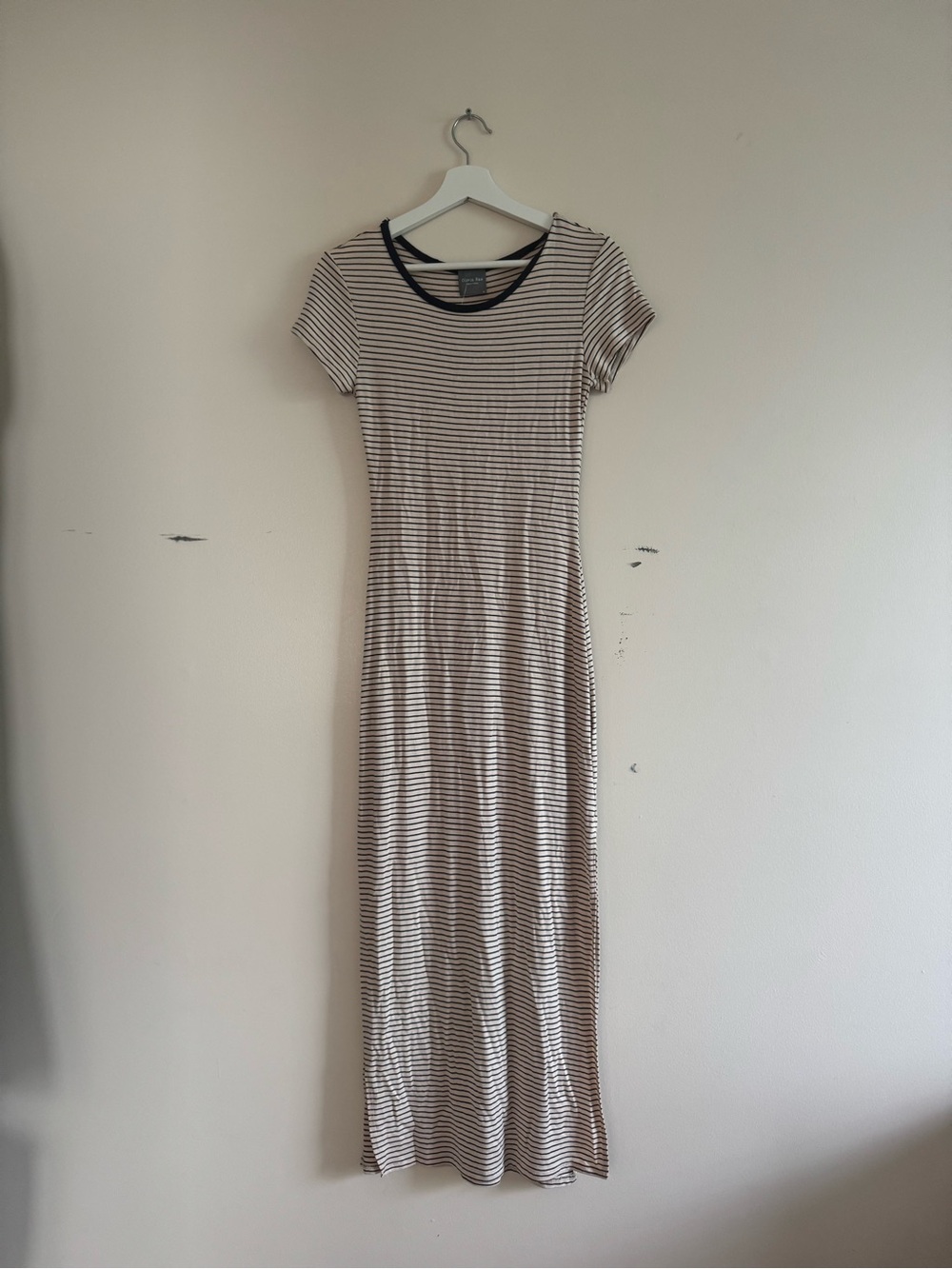 Olivia Rae Black & Beige Striped Short-Sleeve Maxi Dress